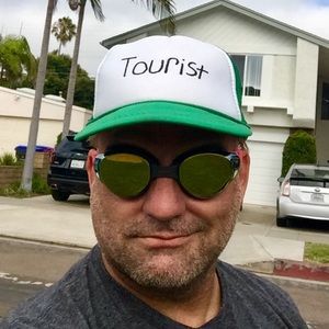 Meet your Posher, Robert